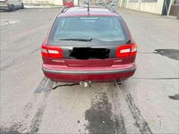 Gebraucht Volvo V40 122 PS (89 kW) 1998 Rot Kombi