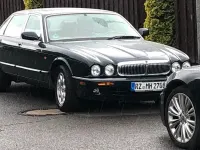 Second-hand Jaguar XJ Sovereign 284 CP (208 kW) 1999 Verde Berlinǎ