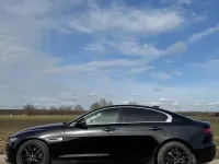 Usata Jaguar XE 250 CV (183 kW) 2019 Nero Berlina