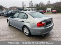 Gebraucht BMW 318 129 PS (94 kW) 2006 Blau Limousine