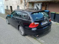 Gebraucht BMW 318 129 PS (94 kW) 2007 Schwarz Kombi