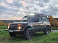 Second-hand Lada niva 83 CP (61 kW) 2020 Gri SUV