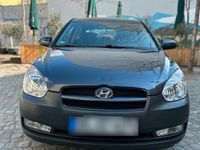 Gebraucht Hyundai Accent 97 PS (71 kW) 2007 Braun Limousine
