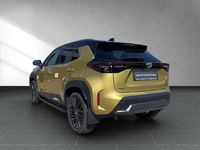 Gebraucht Toyota Yaris Cross 116 PS (85 kW) 2022 Gold metallic, dach schwarz SUV