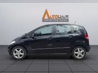 Gebraucht Mercedes A180 109 PS (80 kW) 2012 Schwarz Kleinwagen