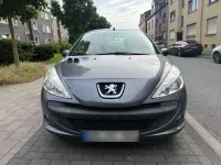 Gebraucht Peugeot 206+ Style 60 PS (44 kW) 2010 Grau Kleinwagen