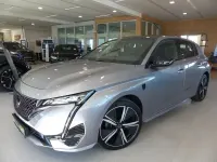Gebraucht Peugeot 308 GT 131 PS (96 kW) 2023 Grau / spiegel schwarz lackiert Limousine