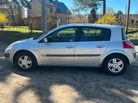 Gebraucht Renault Mégane II 83 PS (61 kW) 2005 Silber Kleinwagen