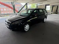 Gebraucht Ford Focus Sport 115 PS (84 kW) 2009 Schwarz Kombi