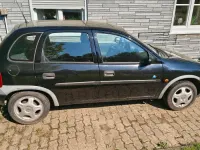 Gebraucht Opel Corsa 58 PS (42 kW) 1998 Schwarz Kleinwagen