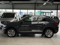 Gebraucht VW T-Roc Style 116 PS (85 kW) 2020 Grau SUV