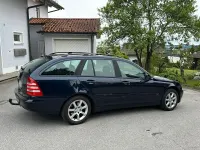 Gebraucht Mercedes C180 Classic 143 PS (105 kW) 2005 Blau Kombi