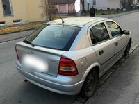 Gebraucht Opel Astra 101 PS (74 kW) 2001 Silber Limousine