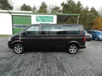Gebraucht VW Caravelle Comfortline 179 PS (131 kW) 2014 Dark wood perleffekt Van