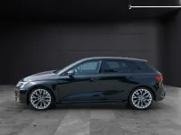 Gebraucht Audi RS3 Sportback Ambiente 400 PS (294 kW) 2023 Mythosschwarz metallic Kleinwagen