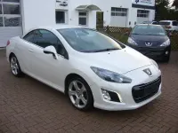 Gebraucht Peugeot 308 CC Platinum 156 PS (114 kW) 2012 Weiß Cabrio