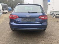 Gebraucht Audi A4 Ambiente 170 PS (125 kW) 2012 Blau Kombi