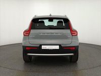 Neu Volvo XC40 163 PS (119 kW) 2025 Grau SUV