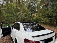 Gebraucht Mercedes E350 231 PS (169 kW) 2009 Weiß Limousine