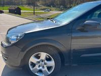Gebraucht Opel Astra 150 PS (110 kW) 2004 Schwarz Kombi