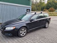Gebraucht Volvo V70 Momentum 185 PS (136 kW) 2007 Schwarz Kombi
