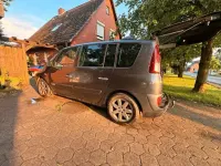 Gebraucht Renault Espace 150 PS (110 kW) 2011 Grau Van / Kleinbus