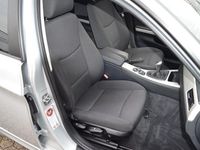 Gebraucht BMW 318 Comfort Edition 143 PS (105 kW) 2010 Silber Limousine