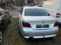 Gebraucht BMW 530 218 PS (160 kW) 2003 Silber Limousine