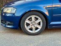 Gebraucht Audi A3 Ambiente 140 PS (102 kW) 2011 Blau Kleinwagen