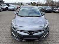 Gebraucht Hyundai i30 Trend 110 PS (80 kW) 2012 Grau Kombi