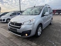 Gebraucht Peugeot Partner Tepee Allure 110 PS (80 kW) 2017 Silber Van / Kleinbus