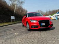 Gebraucht Audi A1 Admired 86 PS (63 kW) 2012 Rot Kleinwagen
