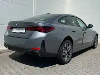 Neu BMW i4 Efficient Dynamics 250 kW (340 PS) 2026 Skyscraper grau metallic Limousine