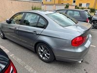Gebraucht BMW 320 170 PS (125 kW) 2010 Grau Limousine