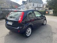 gebraucht Ford Fiesta 1,3 44 kW Style