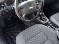 Gebraucht Audi A6 150 PS (110 kW) 2002 Andere farben Limousine