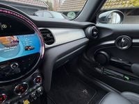 Second-hand Mini Cooper SE 135 kW (184 CP) 2023 Albastru Hatchback