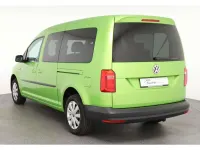 Gebraucht VW Caddy Trendline 131 PS (96 kW) 2019 Viperngrün metallic Van / Kleinbus