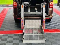 Gebraucht VW Transporter Team 140 PS (102 kW) 2011 Toffeebraun metallic Van