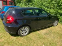 Gebraucht BMW 118 143 PS (105 kW) 2011 Schwarz Kleinwagen
