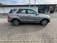 Gebraucht Mercedes ML350 258 PS (189 kW) 2014 Grau SUV