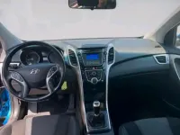 Gebraucht Hyundai i30 Trend 120 PS (88 kW) 2017 Blau Kombi