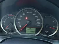 Gebraucht Toyota Yaris Edition 99 PS (72 kW) 2014 Rot Kleinwagen