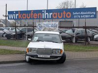 Gebraucht Mercedes 200 1980 Weiß Limousine