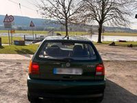 Gebraucht VW Polo 50 PS (36 kW) 1998 Grün Kleinwagen