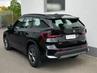 Gebraucht BMW X1 Efficient Dynamics 170 PS (125 kW) 2025 Saphirschwarz metallic SUV