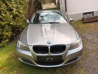 Gebraucht BMW 318 143 PS (105 kW) 2009 Grau Kombi