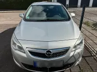 Gebraucht Opel Astra 2013 Grau Limousine