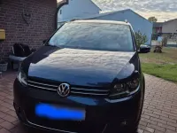 Gebraucht VW Touran 140 PS (102 kW) 2013 Blau Van / Kleinbus