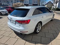 Gebraucht Audi A4 Sport 190 PS (139 kW) 2017 Weiß Kombi